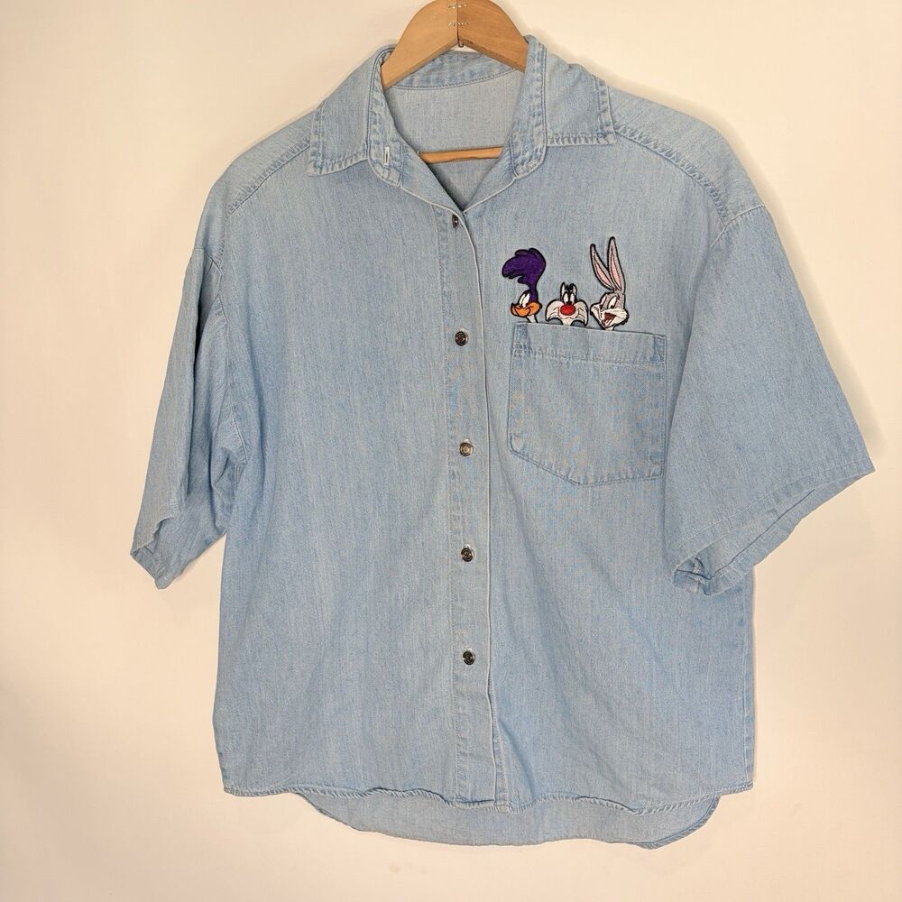 Looney Tunes Denim Short Sleeve Button Up Light Wash Shirt Adult Oversized Small